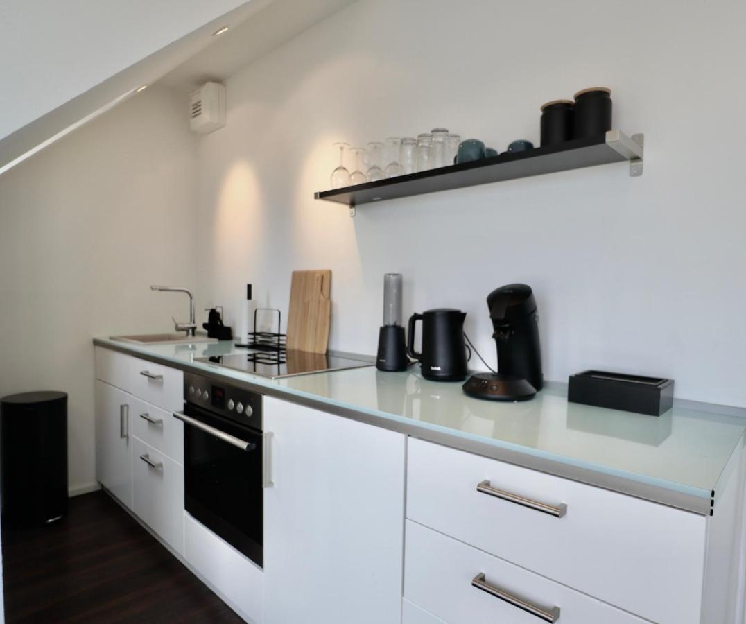 Sunset Apartment: Free Parking + Balcony + Netflix Ессен Екстер'єр фото